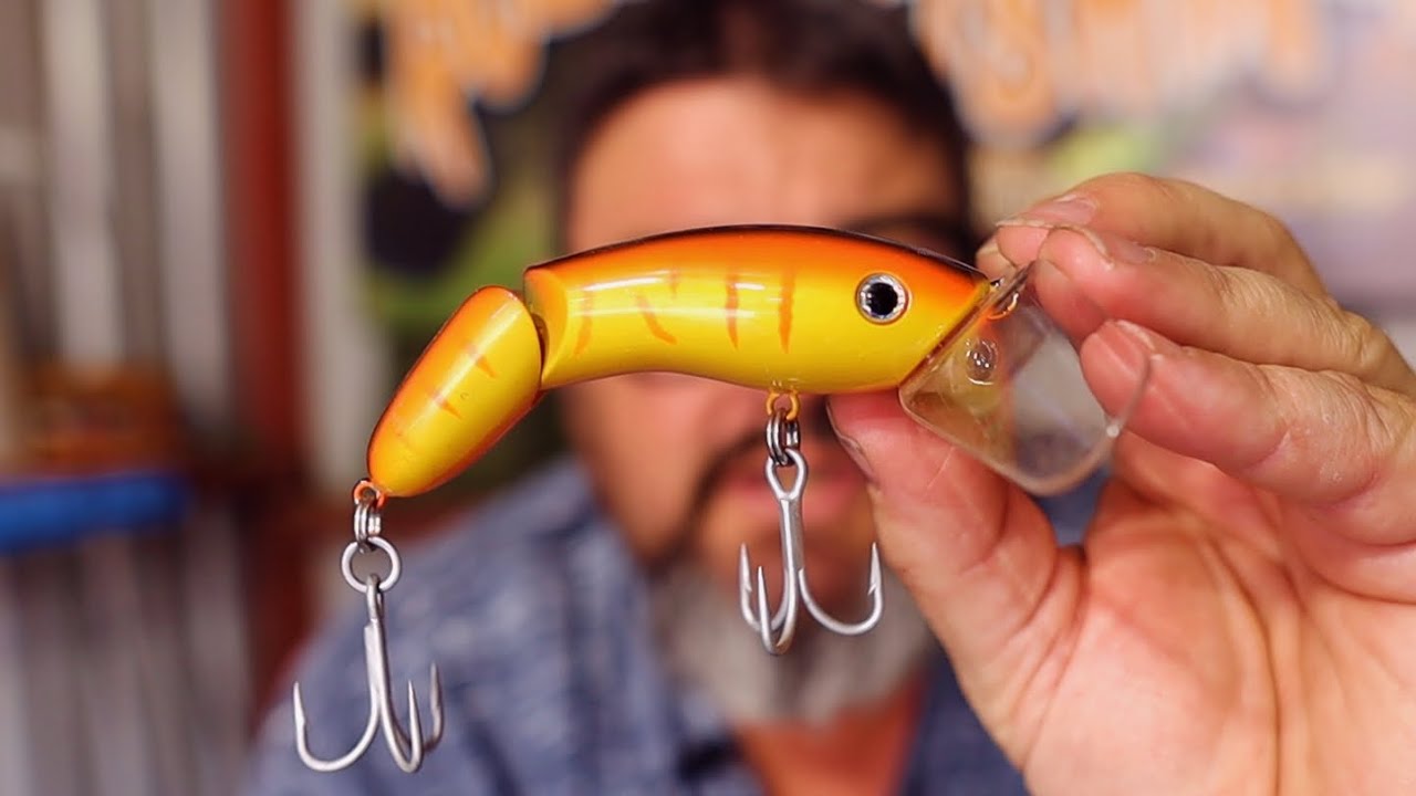 codger fishing lures 55mm Tamworth Tackle and the Great Outdoors working the Digger like a jerkbait will entice reaction bites Codger Lures - Surface Paddler.
