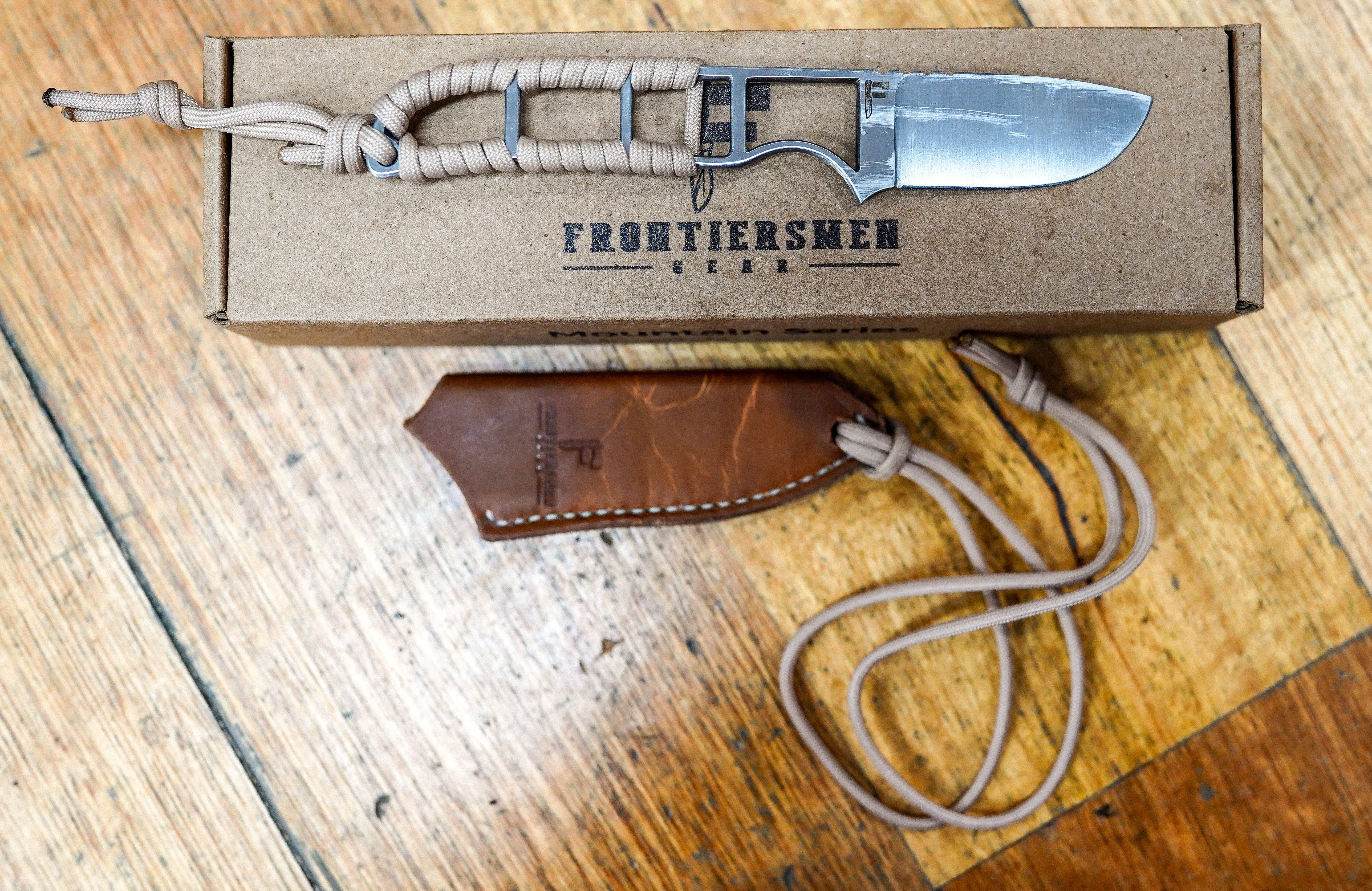 Frontiersmen Gear Mountain Series Pumas Knife - - Mansfield Hunting & Fishing - Products to prepare for Corona Virus