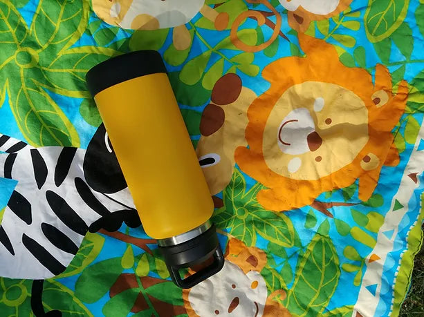 Essential Armour Silicon Yeti Bottle Protector - Black - Le Noir - - Mansfield Hunting & Fishing - Products to prepare for Corona Virus