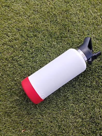 Essential Armour Silicon Yeti Bottle Protector - Ruby Red - - Mansfield Hunting & Fishing - Products to prepare for Corona Virus