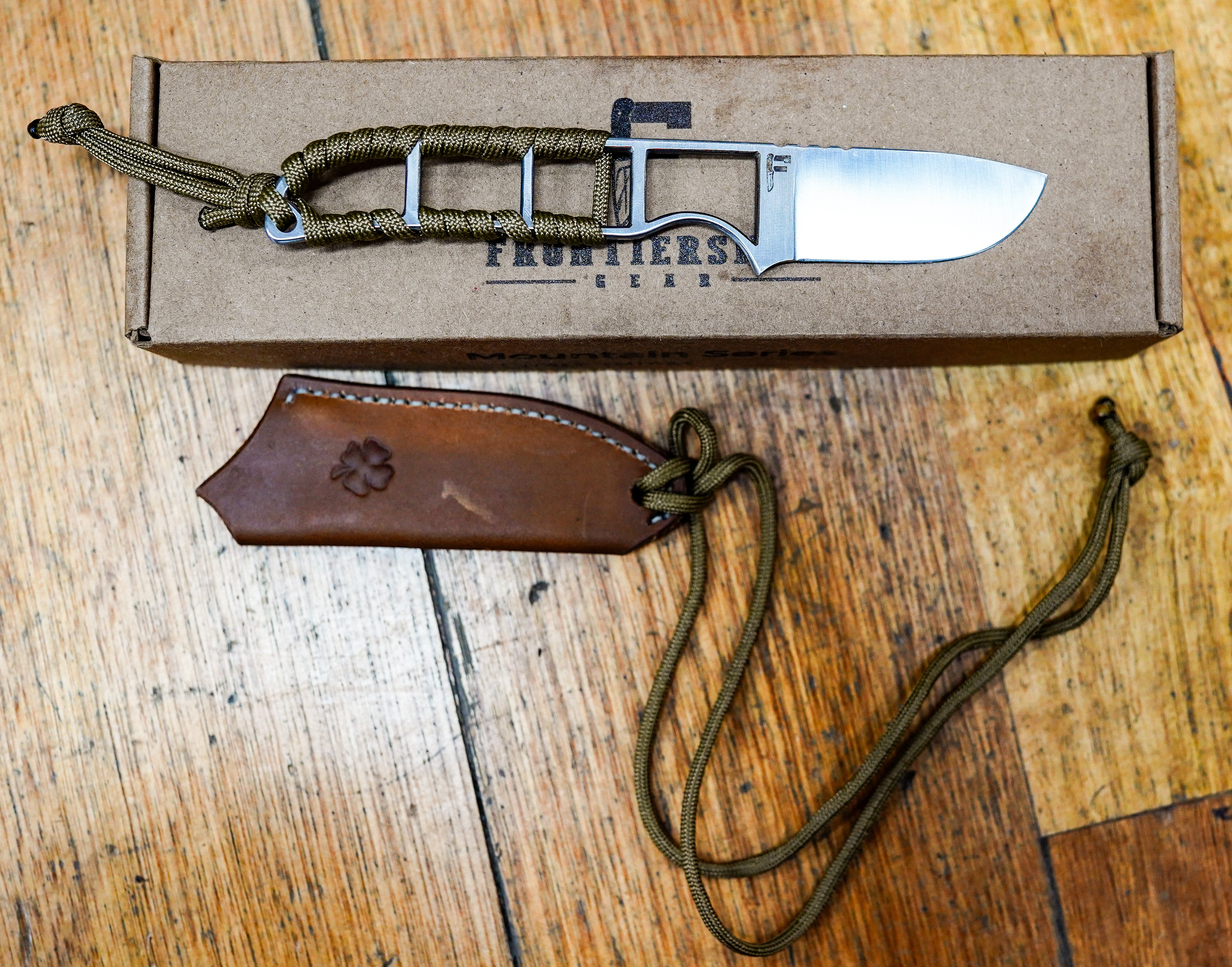 Frontiersmen Gear Mountain Series Pumas Knife - RANGER GREEN - Mansfield Hunting & Fishing - Products to prepare for Corona Virus