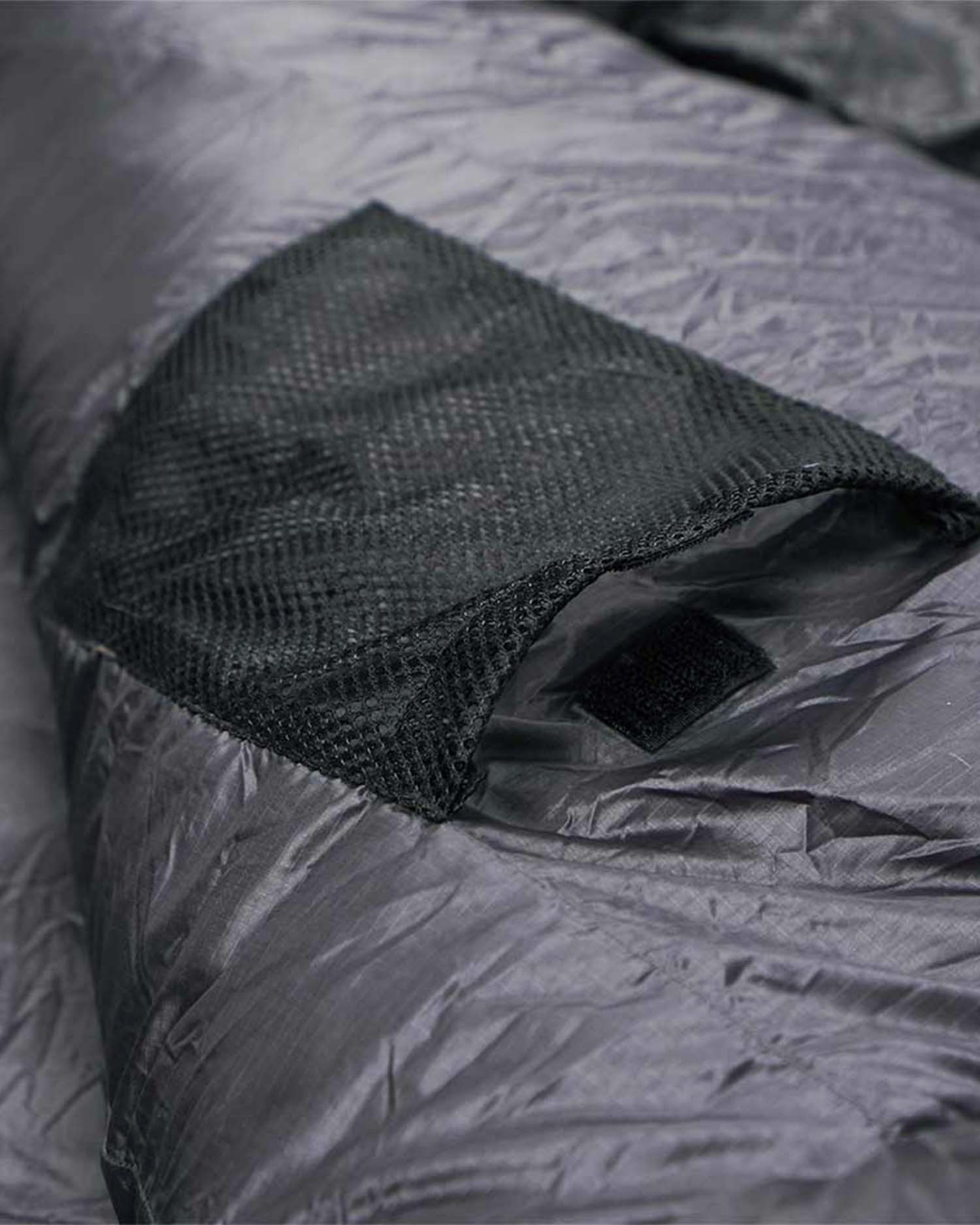 Stoney Creek Black Stag Integrity 1000 Sleeping Bag - - Mansfield Hunting & Fishing - Products to prepare for Corona Virus