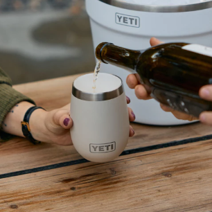 Yeti 10oz Wine Tumbler with MagSlider Lid and DURASIP™ Ceramic Lining (296ml)
