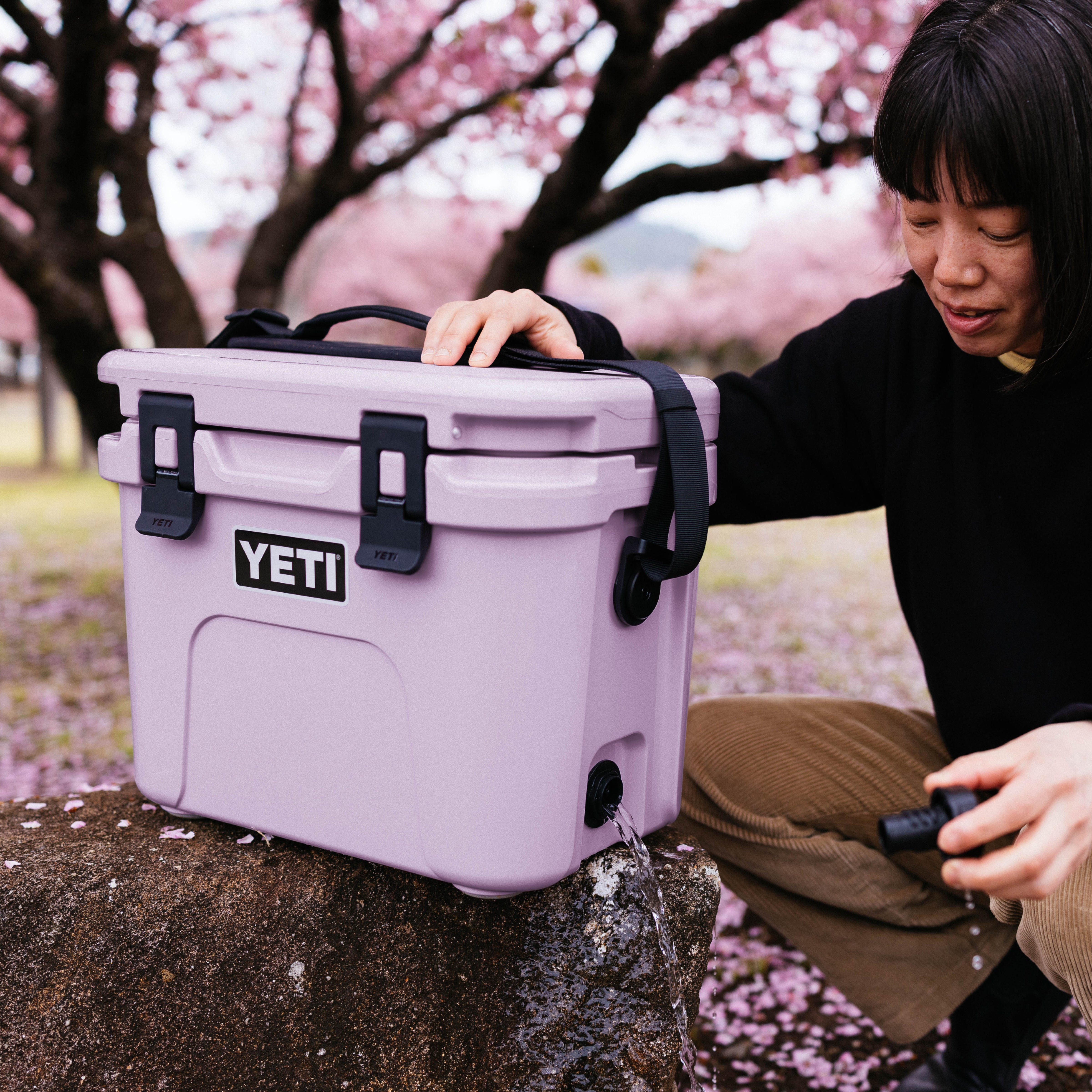Yeti Roadie 15 Hard Cooler Esky - - Mansfield Hunting & Fishing - Products to prepare for Corona Virus