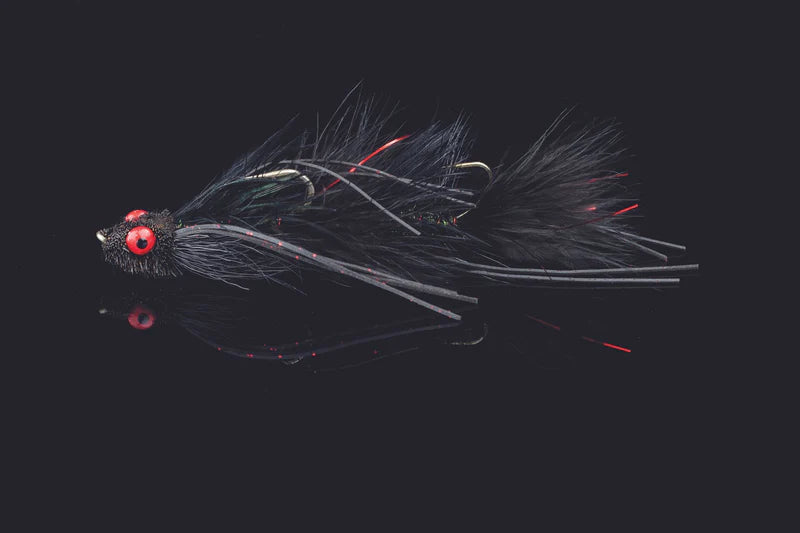 Manic Flies - Galloups Micro Dungeon - Black #10 - Single - - Mansfield Hunting & Fishing - Products to prepare for Corona Virus