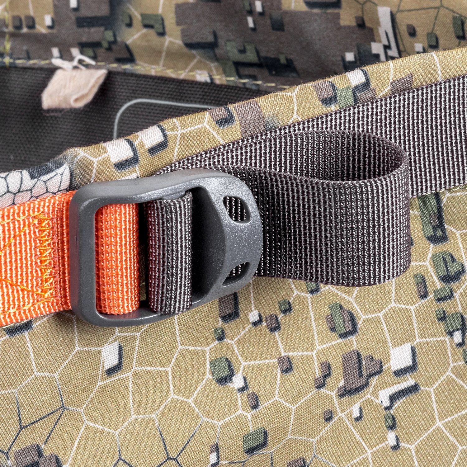 Hunters Element Venom Gaiter V2 Desolve Veil - - Mansfield Hunting & Fishing - Products to prepare for Corona Virus