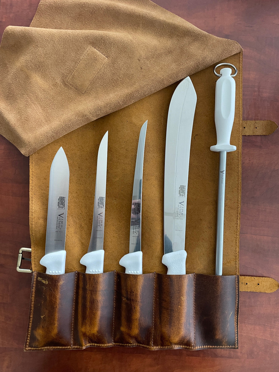 Victory knives TI65L 5 Pocket Leather Knife Wrap - - Mansfield Hunting & Fishing - Products to prepare for Corona Virus