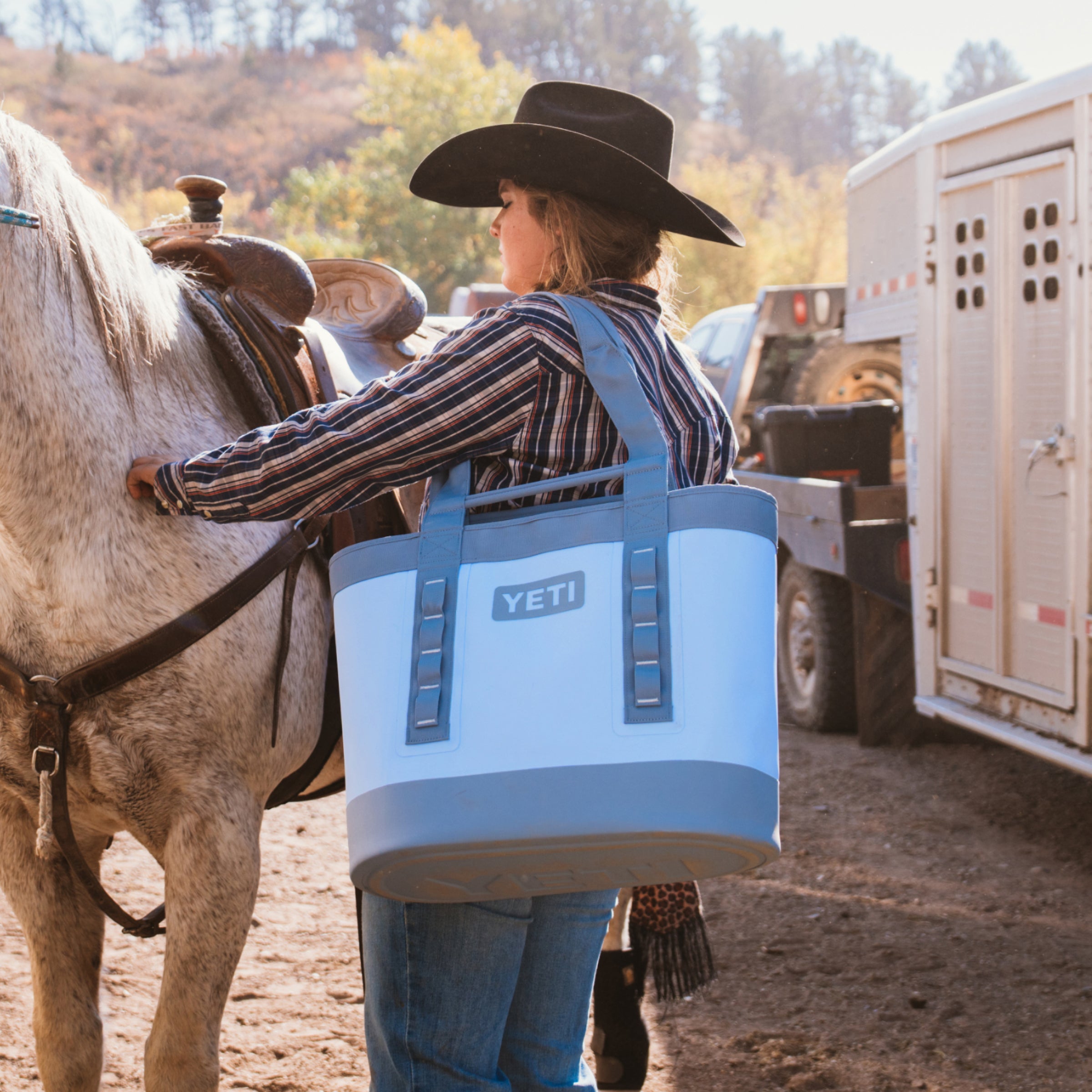 Yeti Camino 35 Carryall Bag - BIG SKY BLUE - Mansfield Hunting & Fishing - Products to prepare for Corona Virus