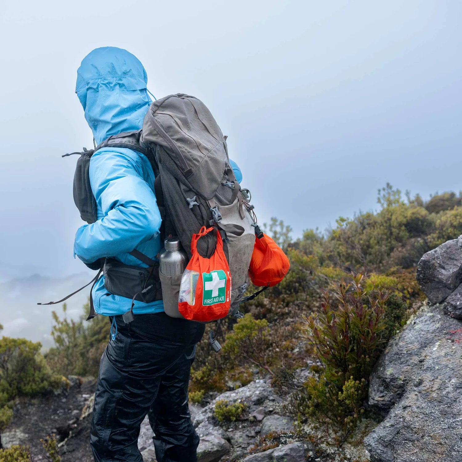 Sea To Summit First Aid Dry Bag 3L - - Mansfield Hunting & Fishing - Products to prepare for Corona Virus