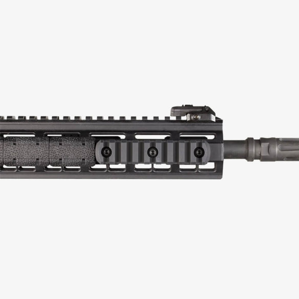 Magpul M-Lok Aluminum Rail Section, 9 Slots Magpul - - Mansfield Hunting & Fishing - Products to prepare for Corona Virus