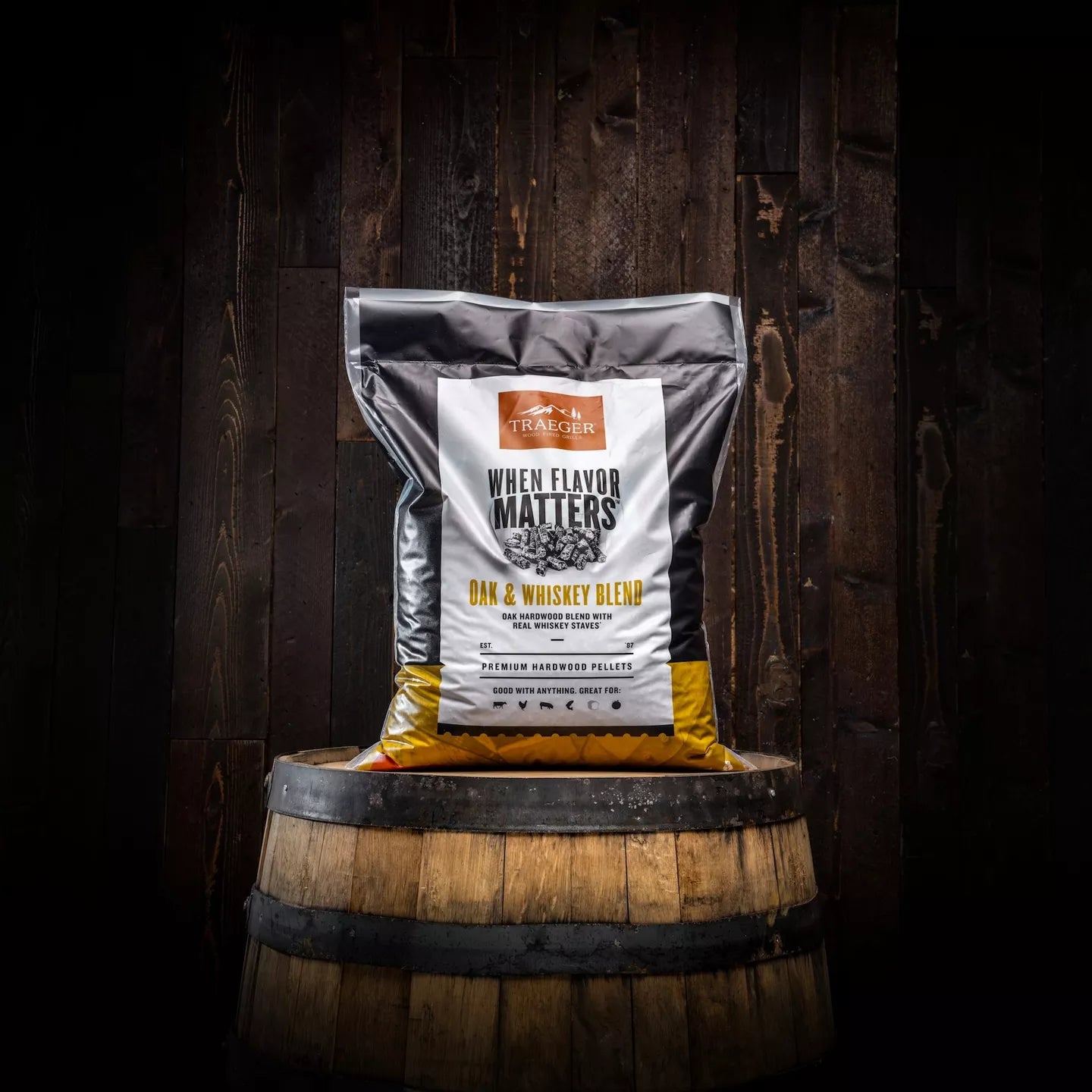 Traeger Oak and Whiskey Pellets 9kg - - Mansfield Hunting & Fishing - Products to prepare for Corona Virus