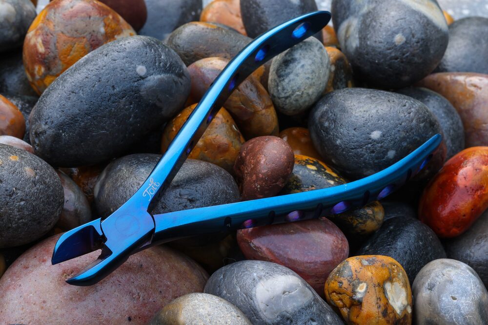 Wilson Toit Side Cutters Pliers Blue Stainless Steel -  - Mansfield Hunting & Fishing - Products to prepare for Corona Virus