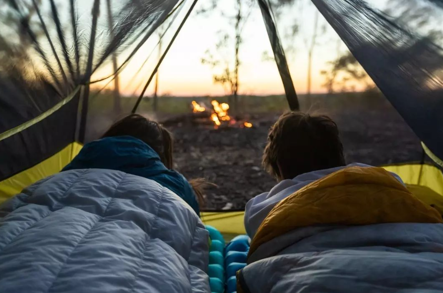 Lightweight Hiking Mats & Camp Beds