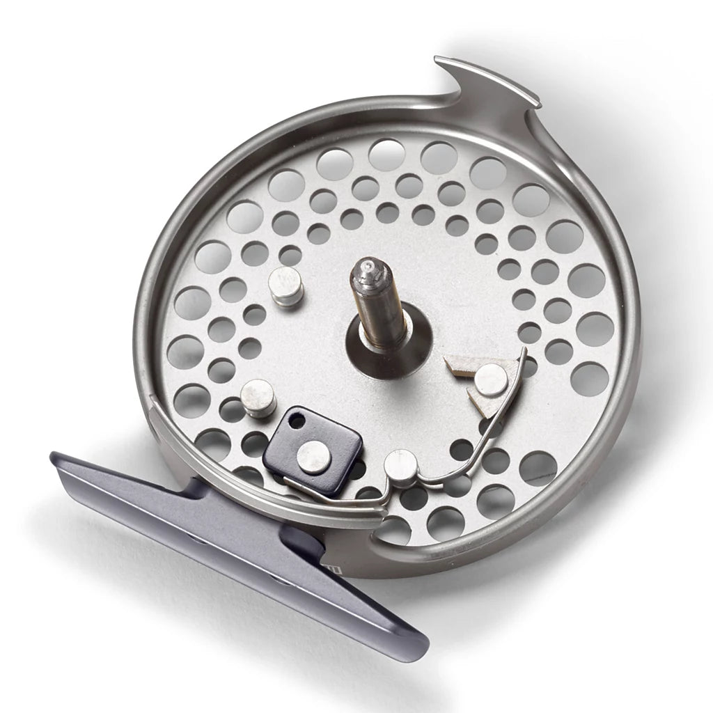 Orvis Battenkill II Reel Click & Pawl 3-5 Size Fly Fishing Reel - - Mansfield Hunting & Fishing - Products to prepare for Corona Virus