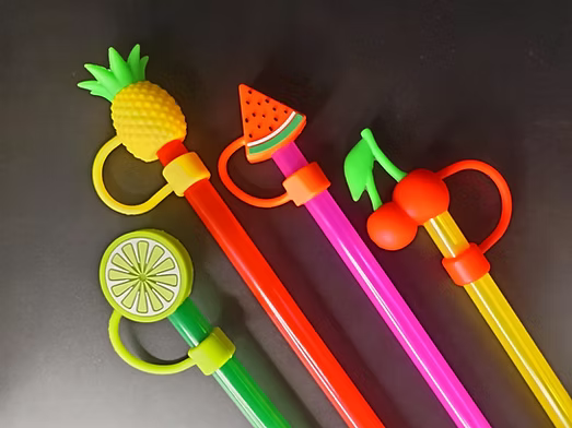 Essential Armour Silicon Straw Cover - Fruit