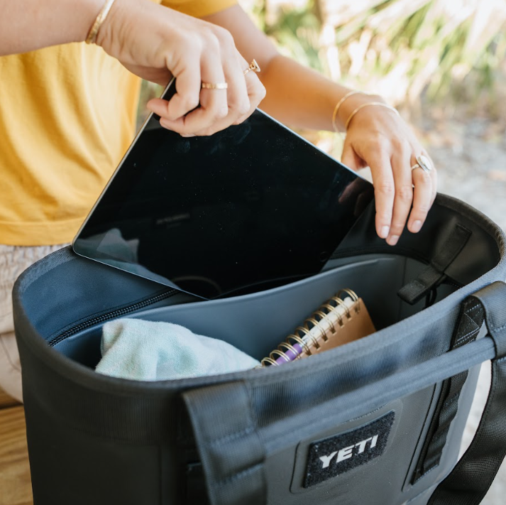 Yeti Camino Zip Carryall Bag - 12L