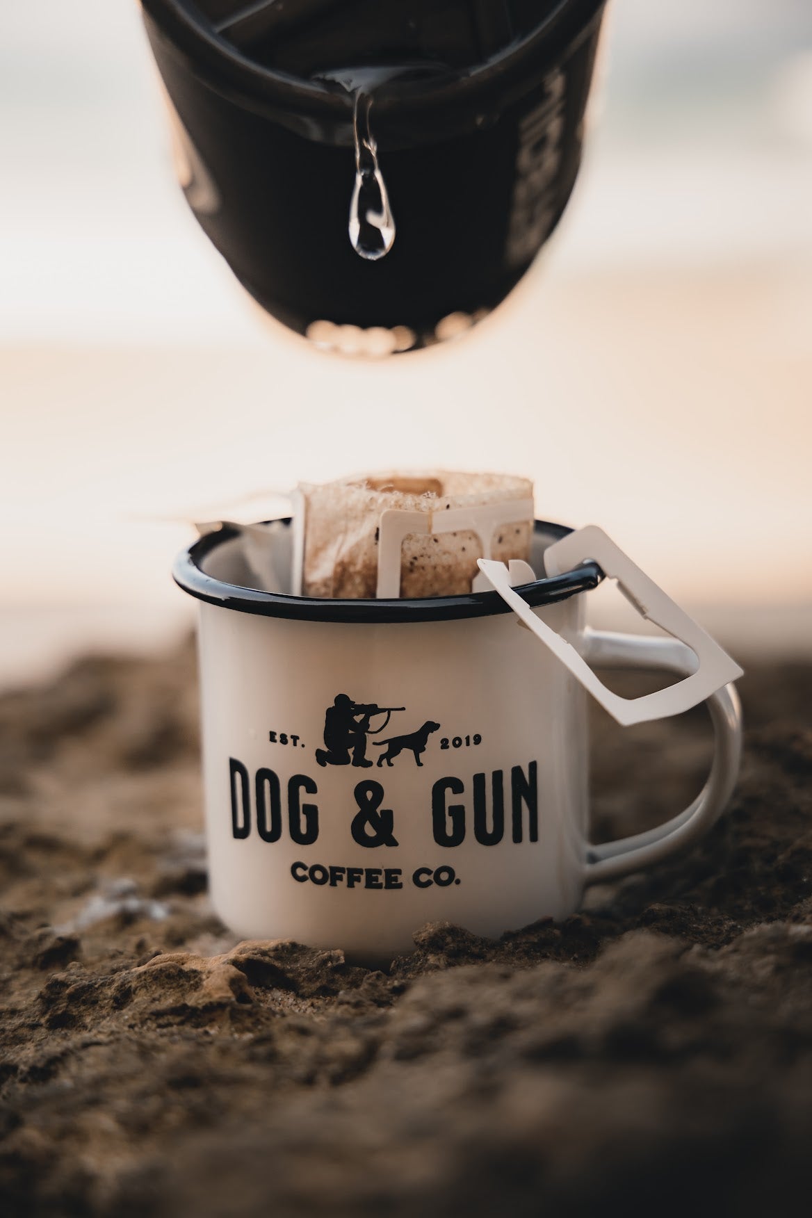 Dog & Gun Enamel Mug White - - Mansfield Hunting & Fishing - Products to prepare for Corona Virus