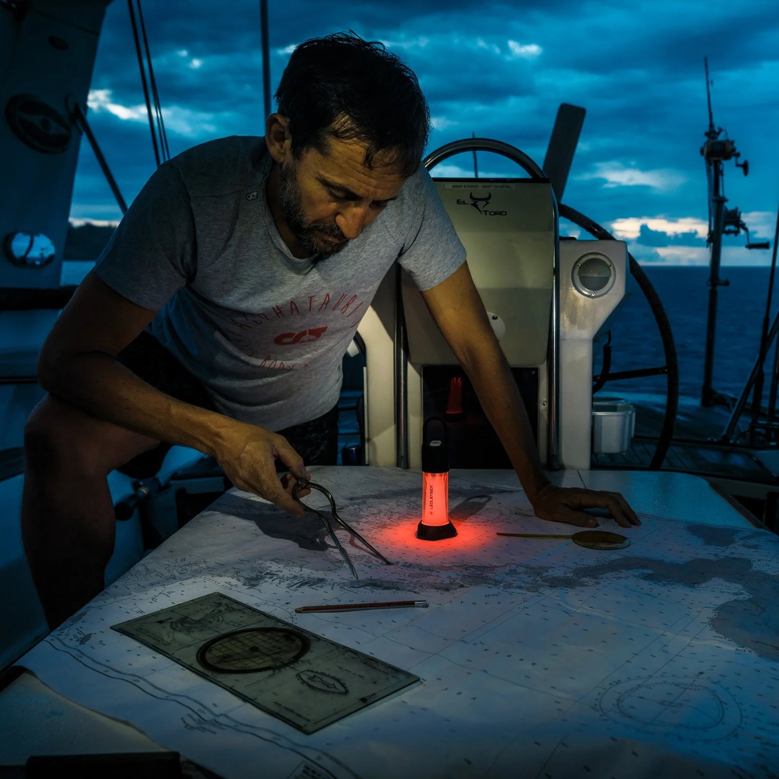 LedLenser ML6 Rechargeable Lantern - - Mansfield Hunting & Fishing - Products to prepare for Corona Virus