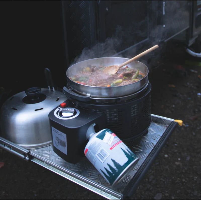 COBB Pro Black Gas Bundle & FREE Pizza Stone - - Mansfield Hunting & Fishing - Products to prepare for Corona Virus