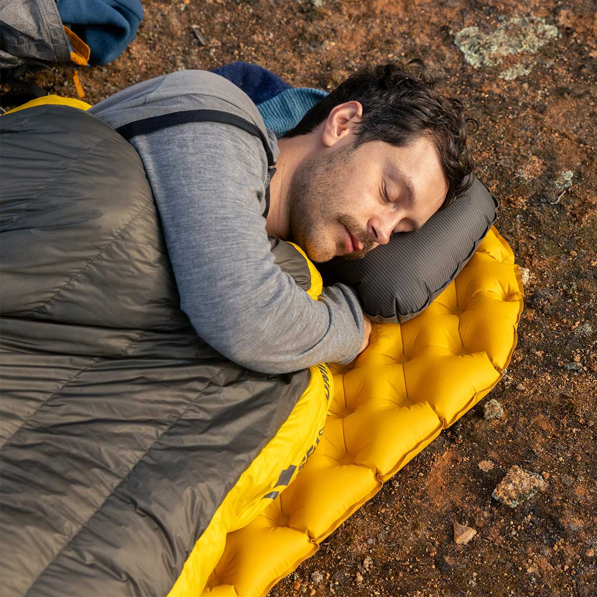 Sea to Summit Ultralight XR insulated Air Mat - - Mansfield Hunting & Fishing - Products to prepare for Corona Virus