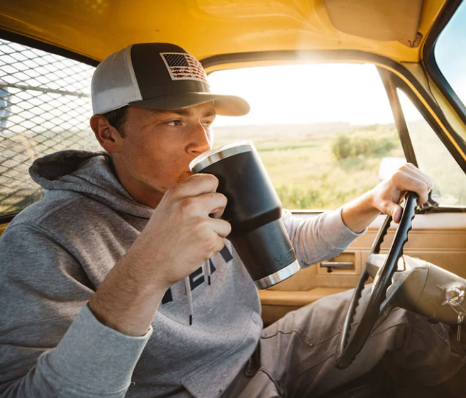 Yeti 30oz Travel Mug with StrongHold Lid (887ml) - - Mansfield Hunting & Fishing - Products to prepare for Corona Virus